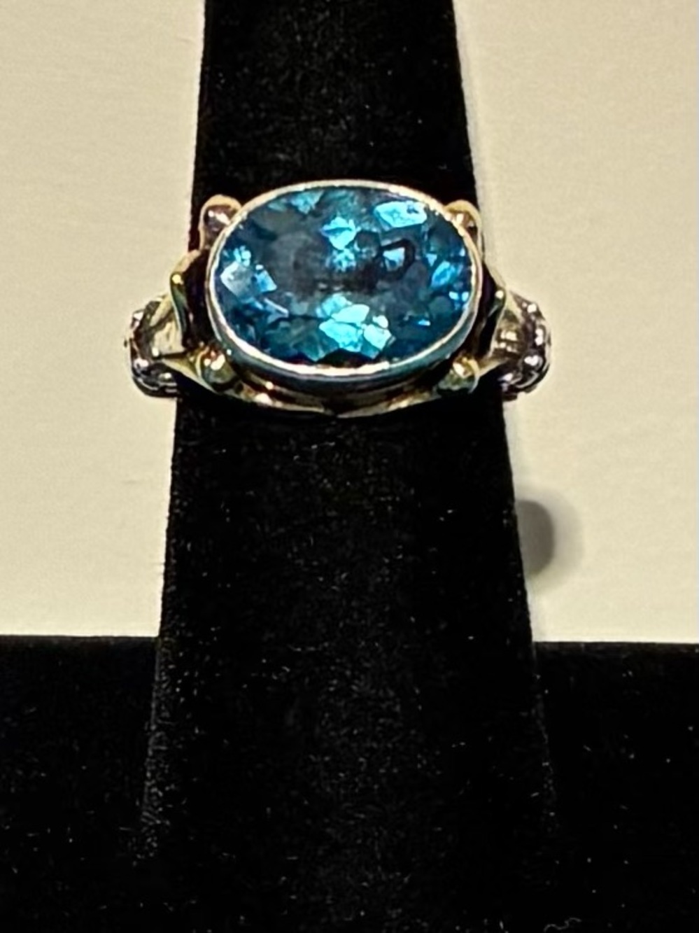 LAGOS CAVIAR 18kt gold and sterling silver Swiss blue topaz ring vintage sz 7